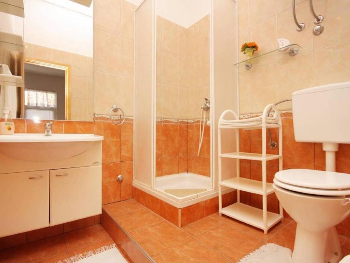 Family Apartment Mirela Borik Zadar Exterior photo